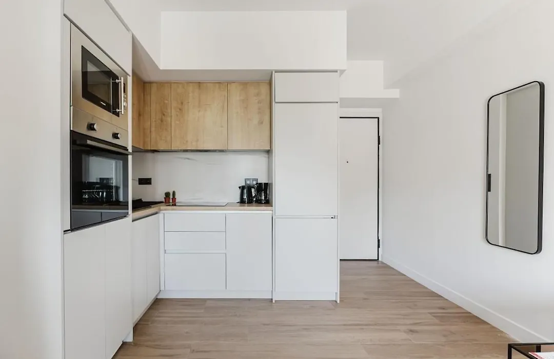 Brisk - Chic 1 Bedroom Apartment In Athens-1